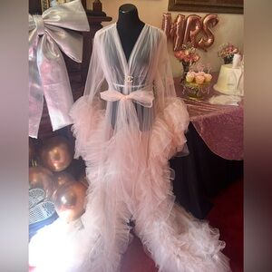 Elegant Pink Tulle Robe with Bow